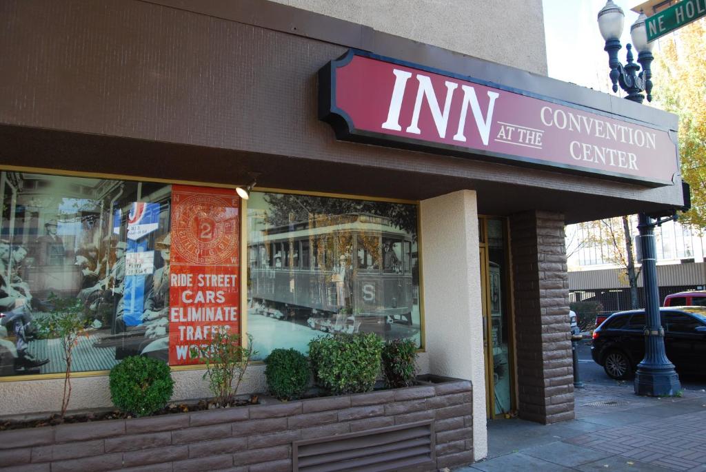 Exterior 3 at Inn at the Convention Center